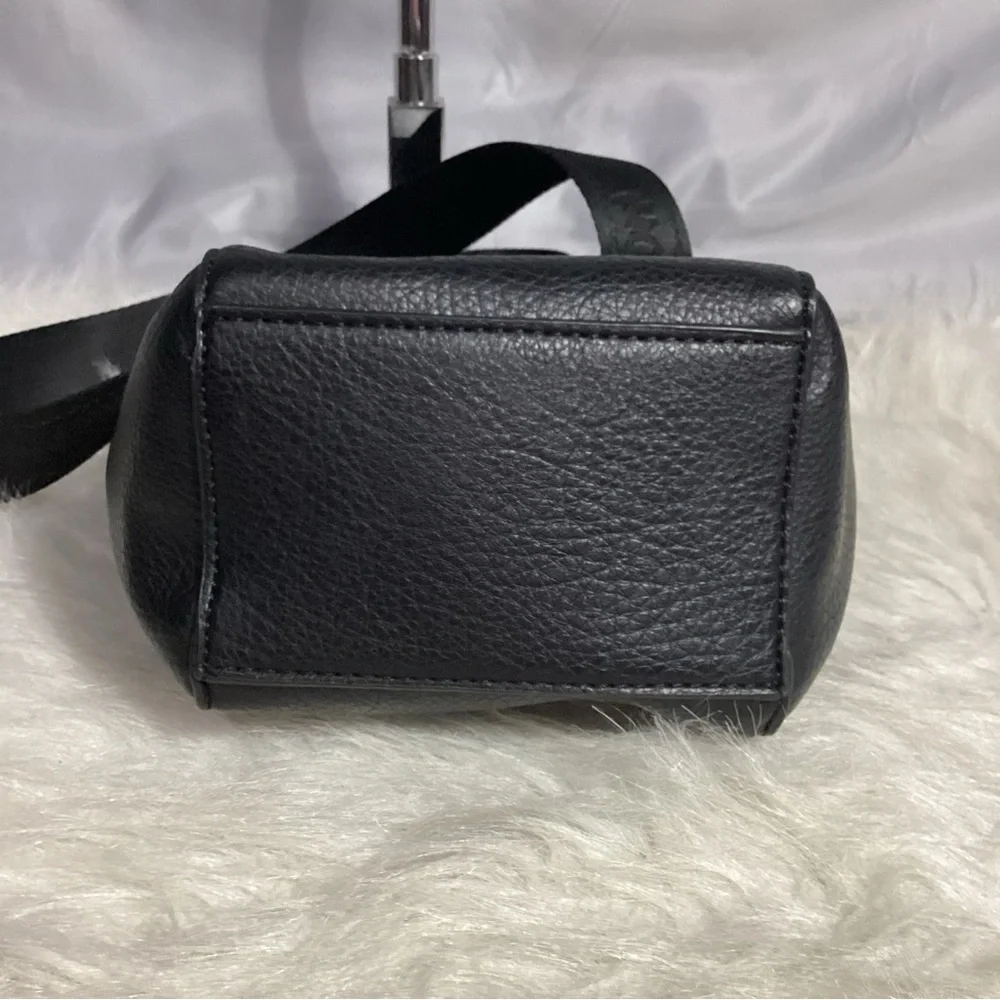 NWOT Mossimo Cute Little Black Zippers Crossbody Satchel Bag